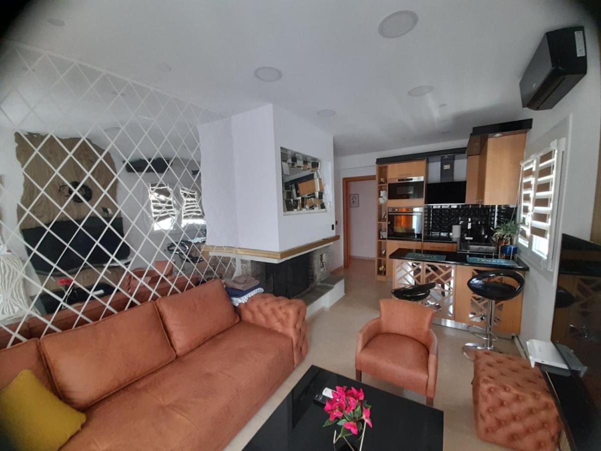 Perea 5 Star Apartment Peraia  Exterior photo